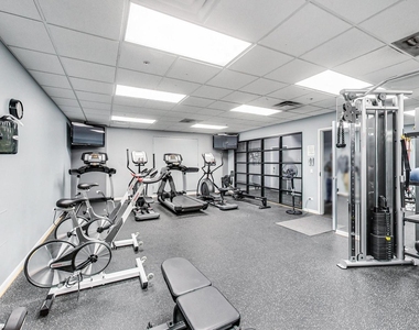 1200 W Monroe Street - Photo Thumbnail 13