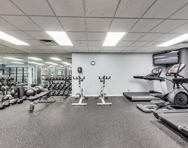 1200 W Monroe Street - Photo Thumbnail 14