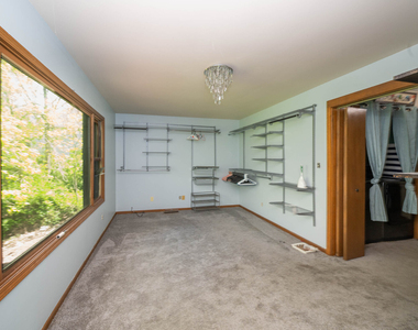 3516 Kings Lair Drive - Photo Thumbnail 17