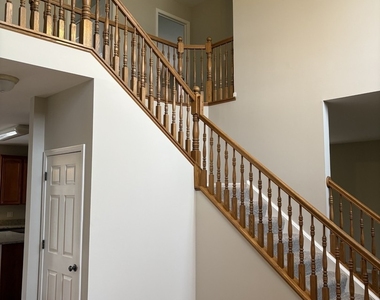 2912 Forest Creek Lane - Photo Thumbnail 2
