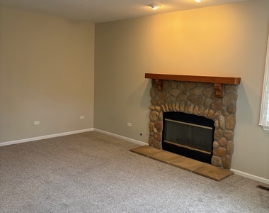 2912 Forest Creek Lane - Photo Thumbnail 11