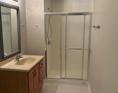 2912 Forest Creek Lane - Photo Thumbnail 18