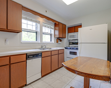 1499 Glencoe Avenue - Photo Thumbnail 10