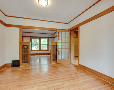 1499 Glencoe Avenue - Photo Thumbnail 8