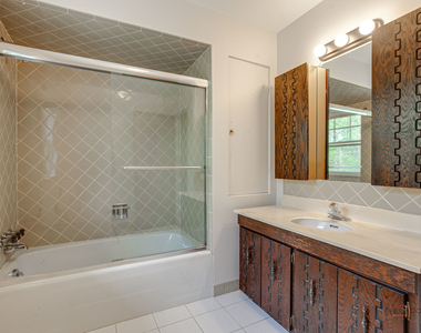 1499 Glencoe Avenue - Photo Thumbnail 19