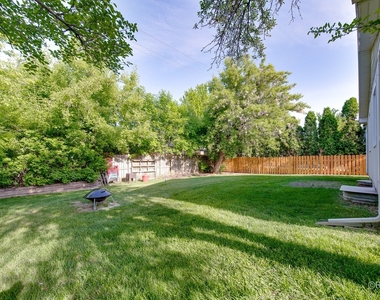 111 E Magnolia Street - Photo Thumbnail 26