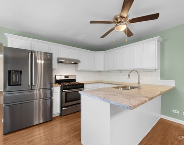 111 E Magnolia Street - Photo Thumbnail 5