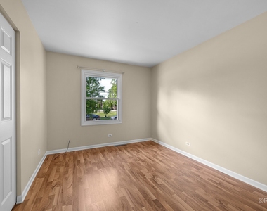 111 E Magnolia Street - Photo Thumbnail 11