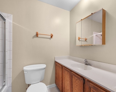 111 E Magnolia Street - Photo Thumbnail 13