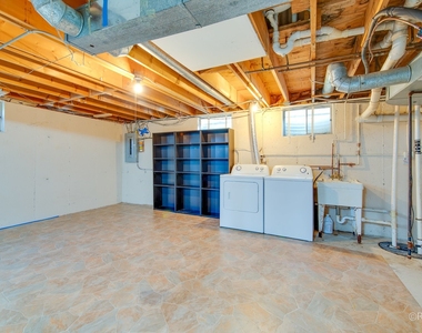 111 E Magnolia Street - Photo Thumbnail 20