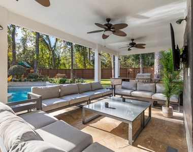 90 W Horizon Ridge Place - Photo Thumbnail 30