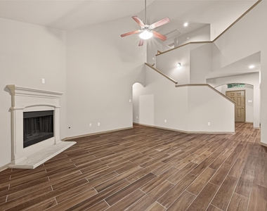 2510 Shady Falls Lane - Photo Thumbnail 6
