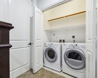 1046 W 23rd Street - Photo Thumbnail 16