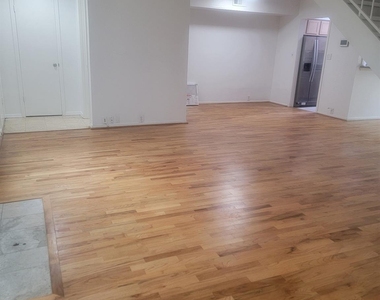 3303 W Greenridge Drive Drive - Photo Thumbnail 1
