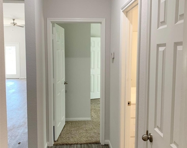 22423 Woodlake Road - Photo Thumbnail 13
