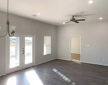 22423 Woodlake Road - Photo Thumbnail 3