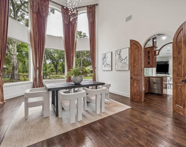 16218 Barklea Road - Photo Thumbnail 6