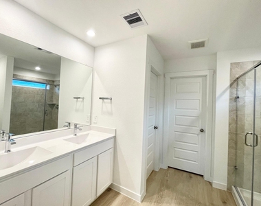 30007 Foxtail Pine Court - Photo Thumbnail 14