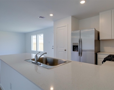 10915 Tawny Ridge - Photo Thumbnail 10