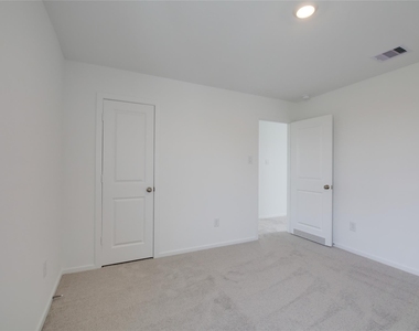10915 Tawny Ridge - Photo Thumbnail 21
