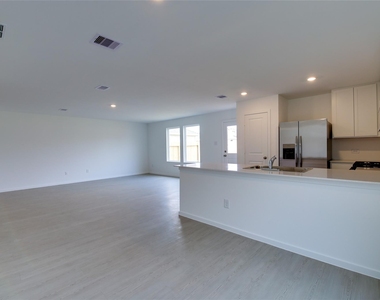 10915 Tawny Ridge - Photo Thumbnail 13