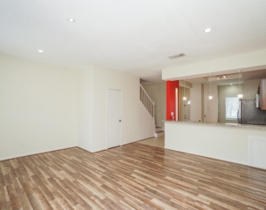 2910 Grants Lake Boulevard - Photo Thumbnail 8