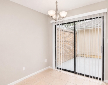 2322 Sunset Trail - Photo Thumbnail 5