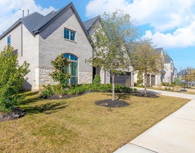 4118 Ana Ridge Lane - Photo Thumbnail 2