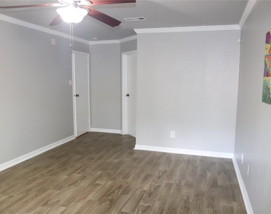 27 N Greenbud Court - Photo Thumbnail 17