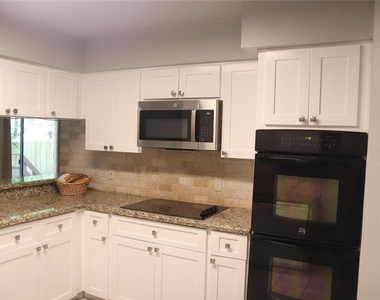 27 N Greenbud Court - Photo Thumbnail 11