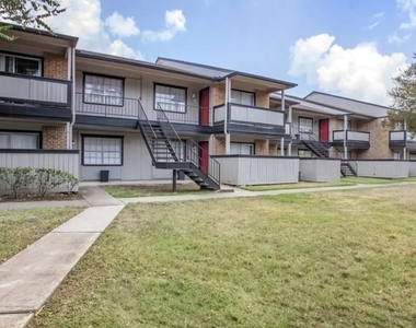 25650 Interstate 45 - Photo Thumbnail 7
