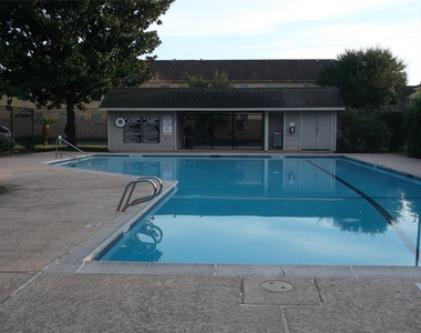 8801 Hammerly Boulevard - Photo Thumbnail 11