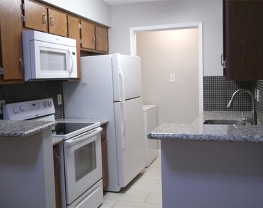 8801 Hammerly Boulevard - Photo Thumbnail 4