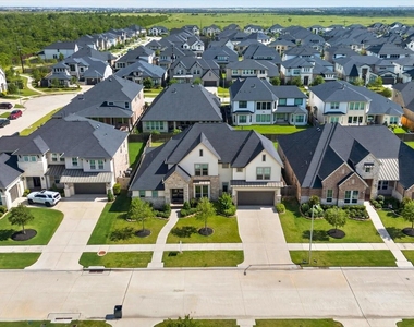 29842 Kate Creek Lane - Photo Thumbnail 40