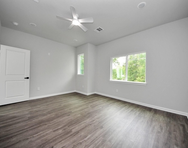 303 S Utah Street - Photo Thumbnail 31