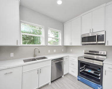 303 S Utah Street - Photo Thumbnail 14