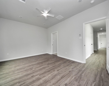 303 S Utah Street - Photo Thumbnail 32