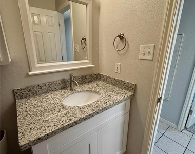 25144 Budde Road - Photo Thumbnail 5