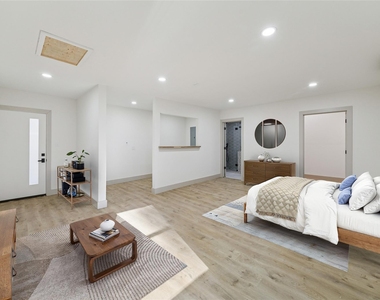 2306 Mill Lake Drive - Photo Thumbnail 13