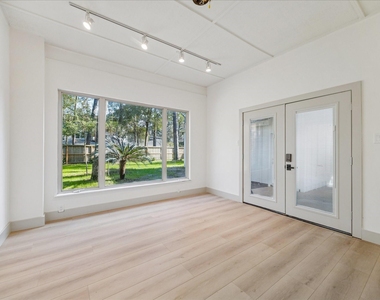 2306 Mill Lake Drive - Photo Thumbnail 26