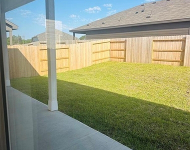 226 Draper Shadows Drive - Photo Thumbnail 31