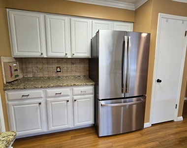 6314 Ramsgate Circle - Photo Thumbnail 4