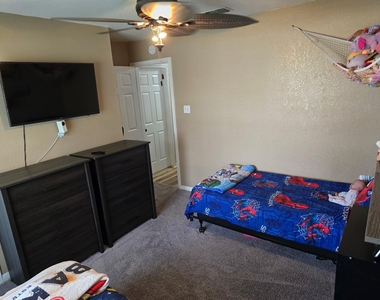 6314 Ramsgate Circle - Photo Thumbnail 34