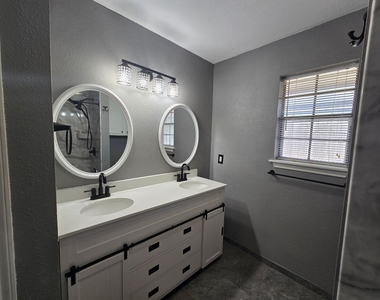 6314 Ramsgate Circle - Photo Thumbnail 22