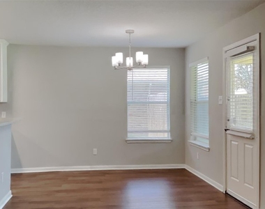 5803 Village Grove Drive - Photo Thumbnail 4