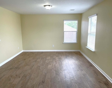 22114 Orchard Dale Drive - Photo Thumbnail 4