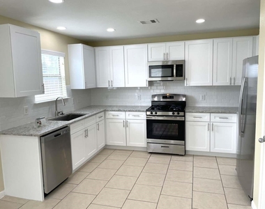22114 Orchard Dale Drive - Photo Thumbnail 3