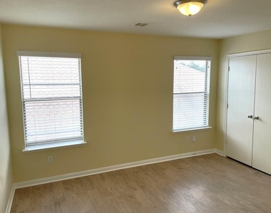 22114 Orchard Dale Drive - Photo Thumbnail 8