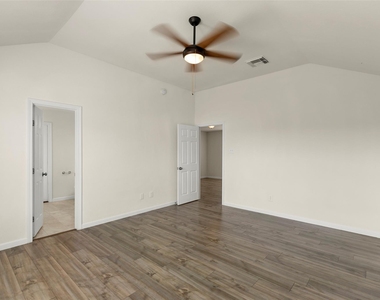 14106 Kinsbourne Lane - Photo Thumbnail 12