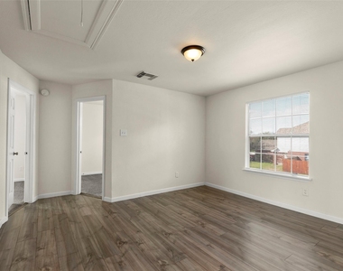 14106 Kinsbourne Lane - Photo Thumbnail 17